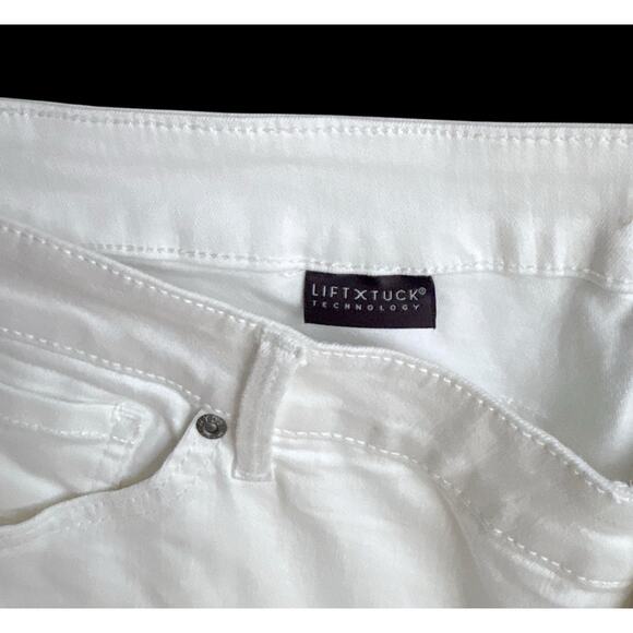 NOT YOUR DAUGHTERS JEANS Womens Plus Size 20W White Cropped Capri Jeans NYDJ - Picture 6 of 7